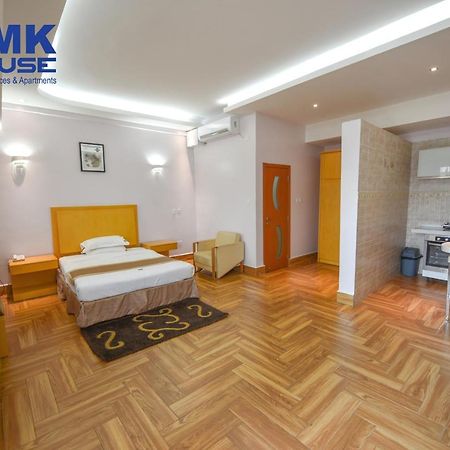 Bmk House Apartments Кампала Экстерьер фото